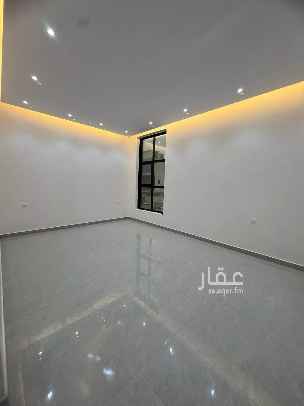4 bedroom floor in Al Aridh 3