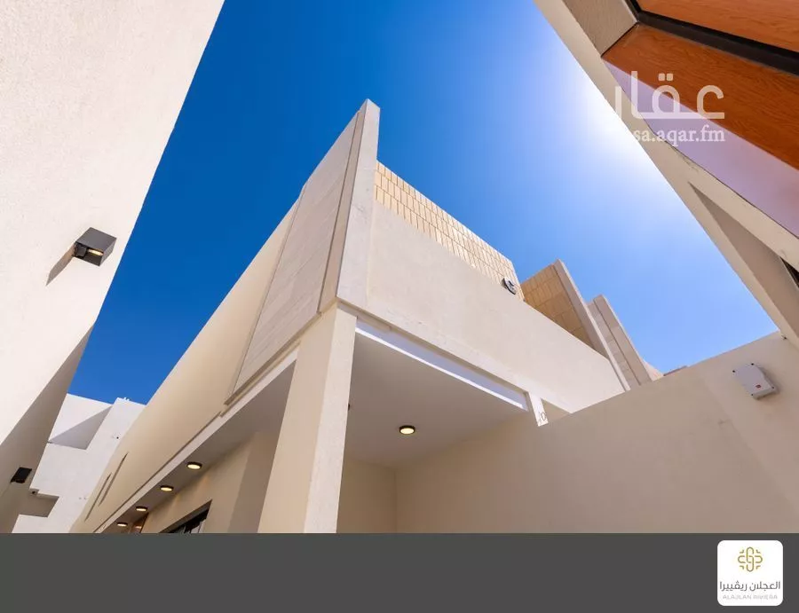 3 bedroom floor in Al Wadi 2