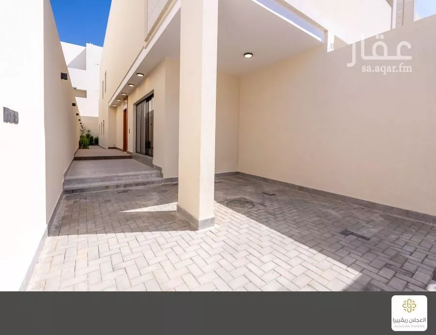 3 bedroom floor in Al Wadi 3