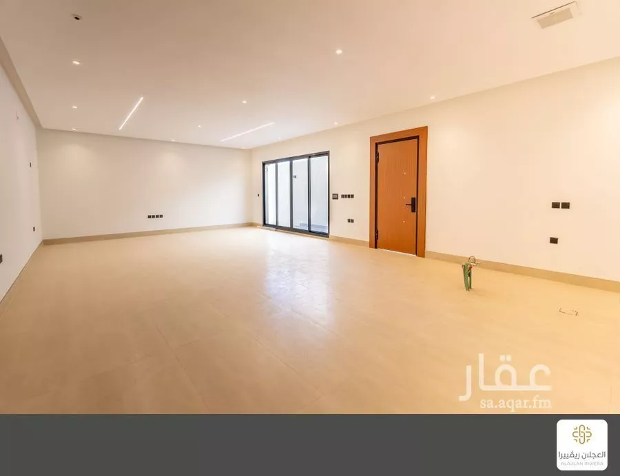 3 bedroom floor in Al Wadi 7