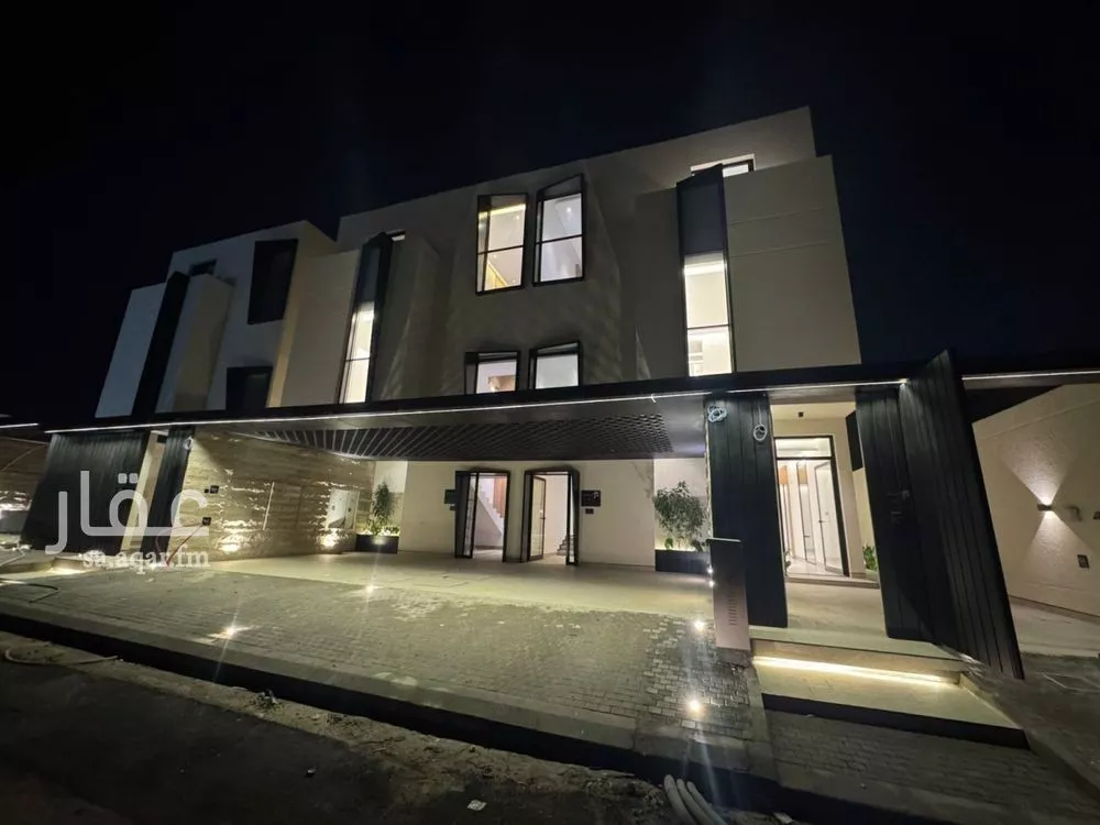 4 bedroom floor in Al Aridh 3