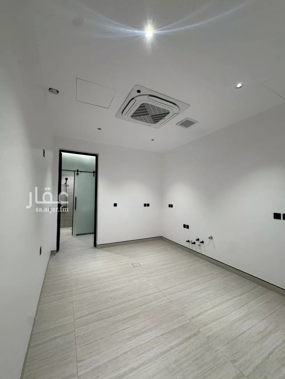 4 bedroom floor in Al Aridh 24