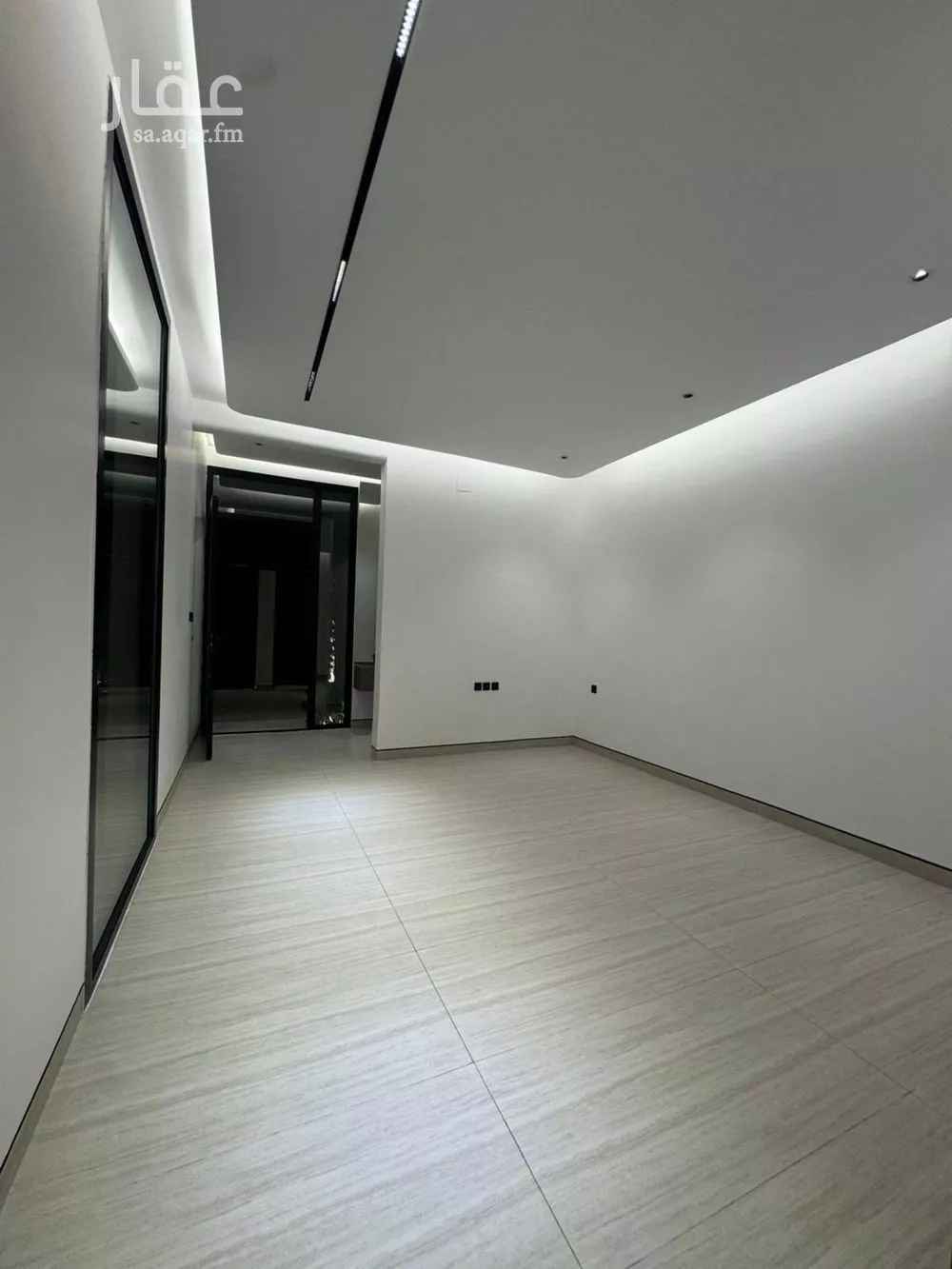 4 bedroom floor in Al Aridh 6