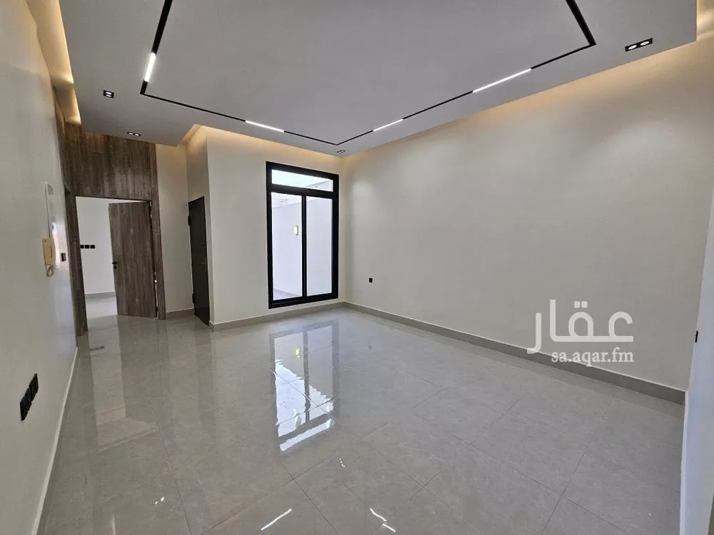 4 bedroom floor in Al Maizilah 13