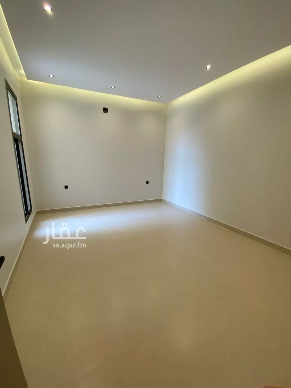 5 bedroom floor in Al Janadriyah 6