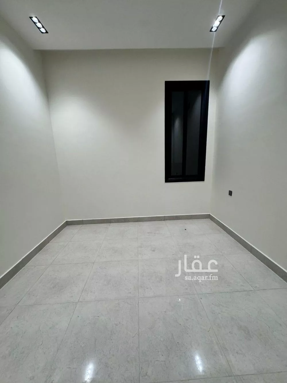 3 bedroom floor in Tuwaiq 11