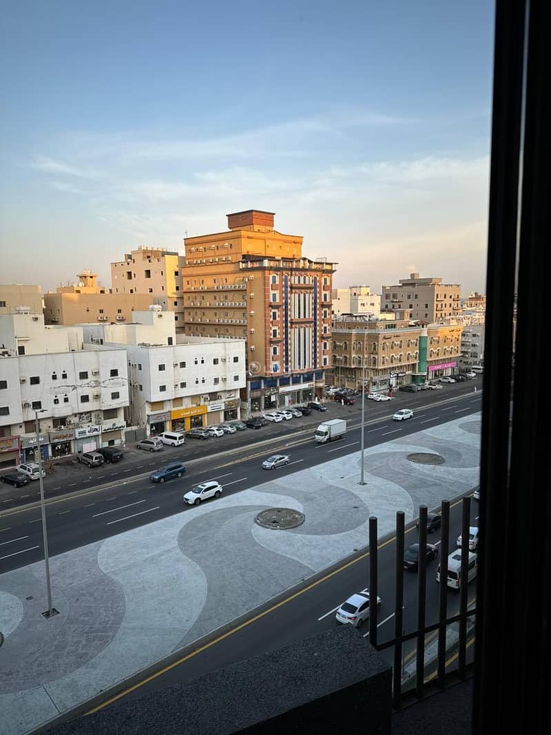 3 bedroom apartment in Al Nuzhah, Jeddah 5