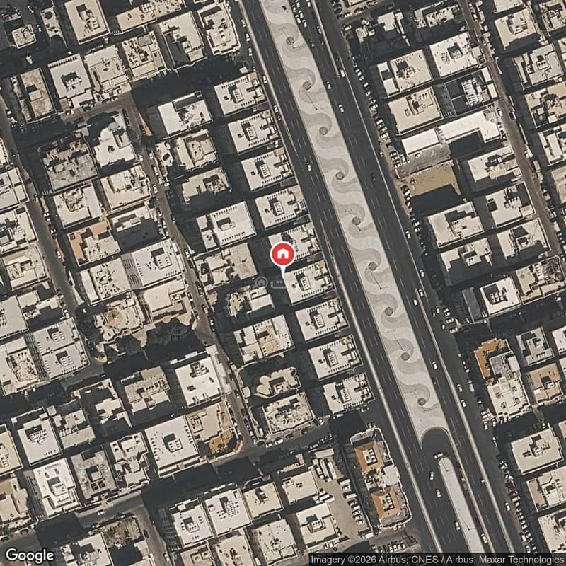 3 bedroom apartment in Al Nuzhah, Jeddah 2