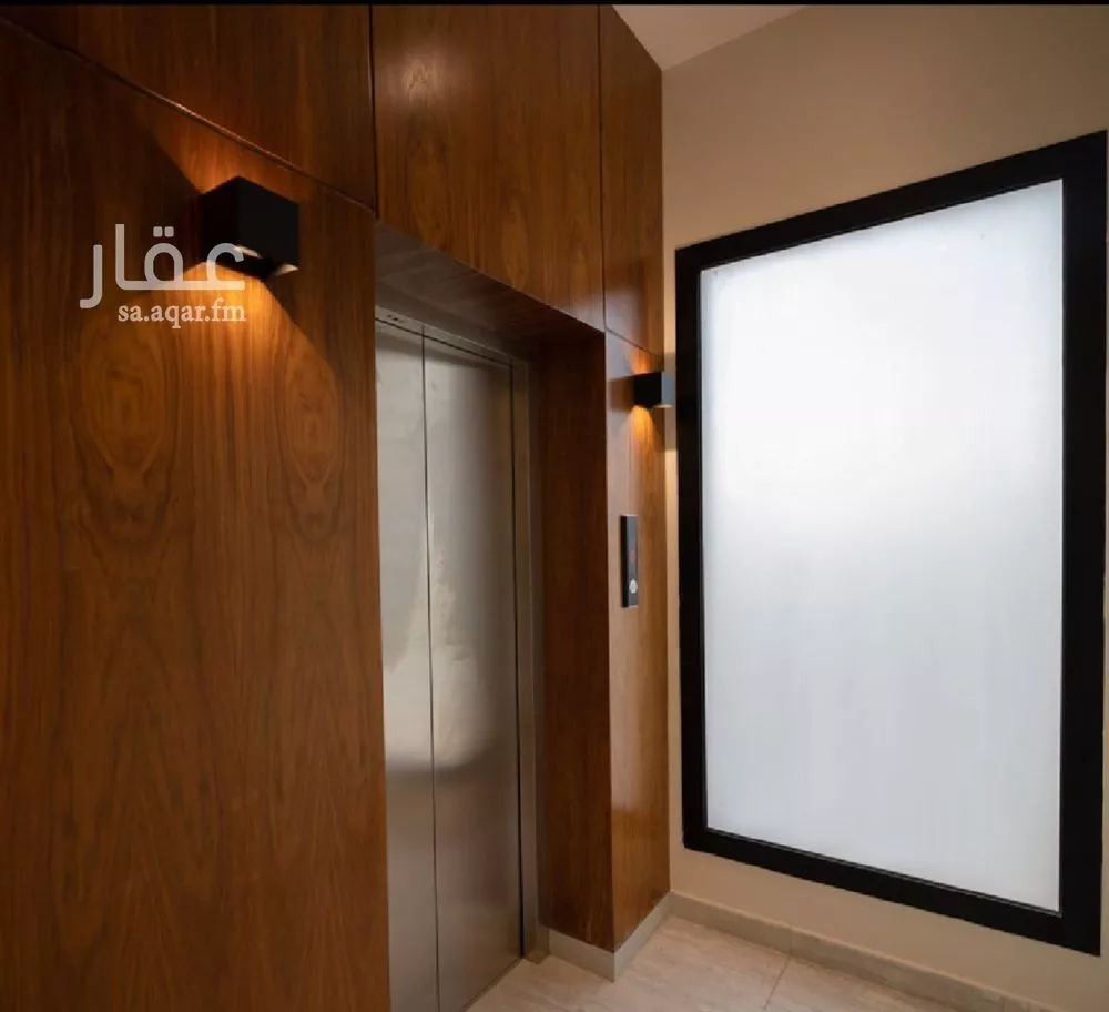 دور 4 غرف في عرقة 12
