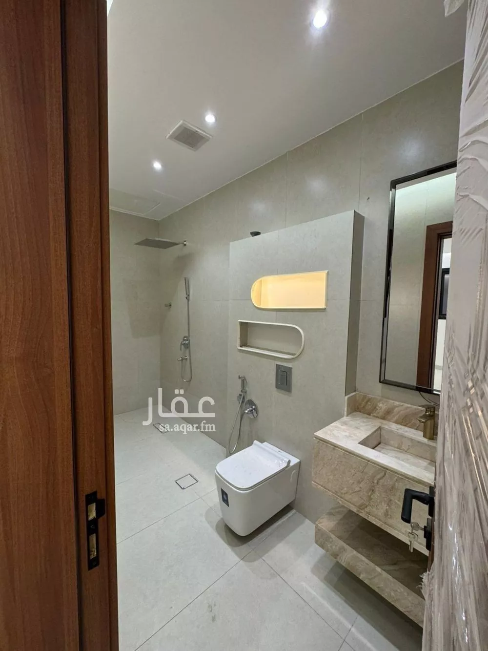 4 bedroom floor in Al Narjis 4