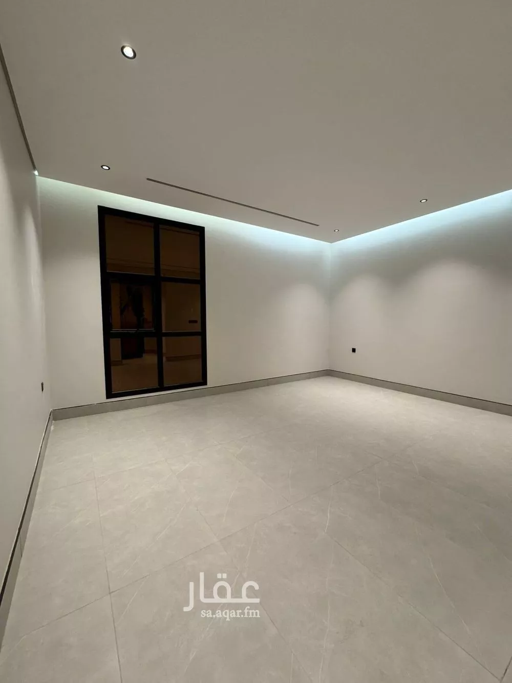 3 bedroom floor in Al Maizilah 6