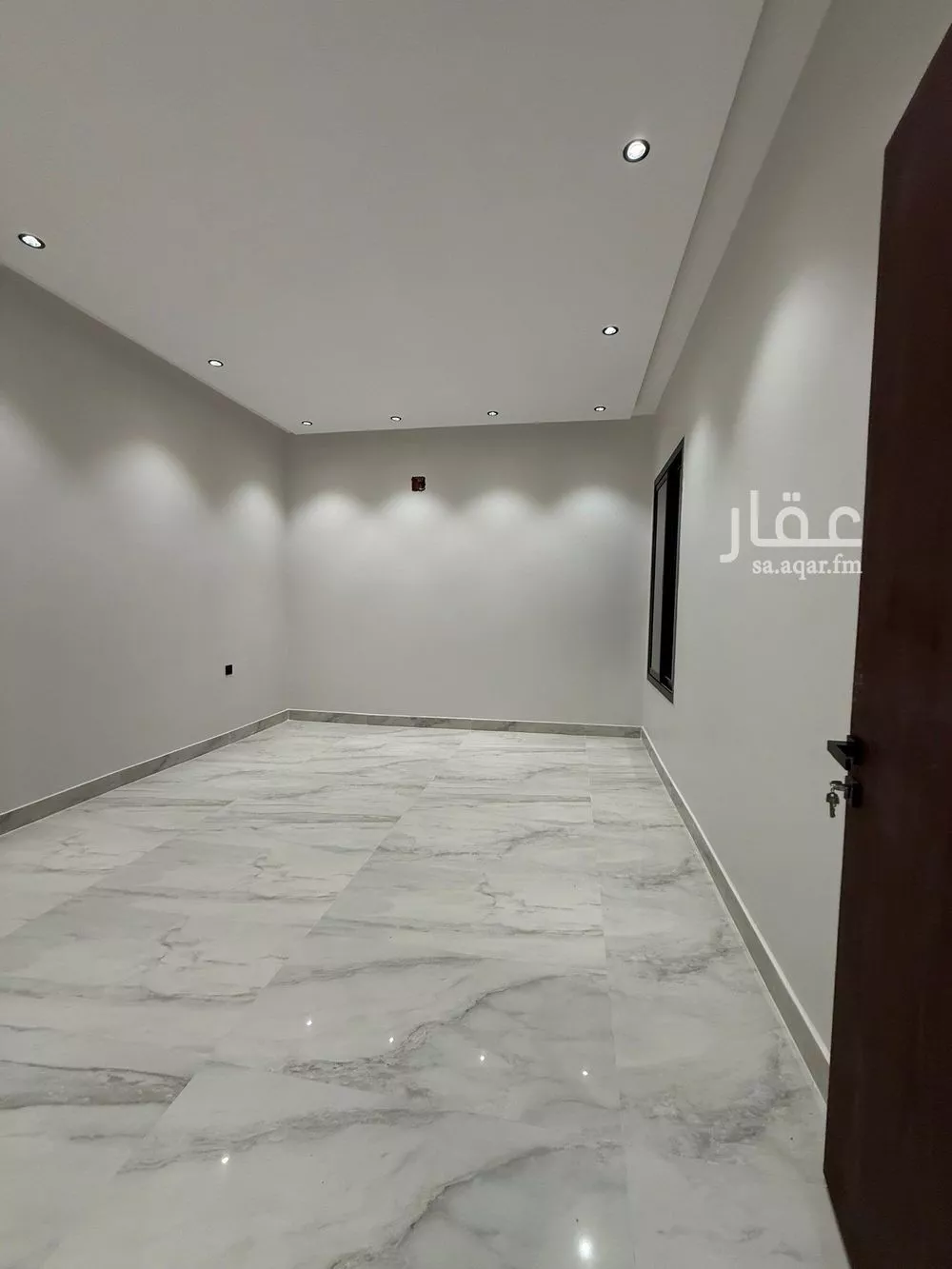 دور 5 غرف في الرمال 11