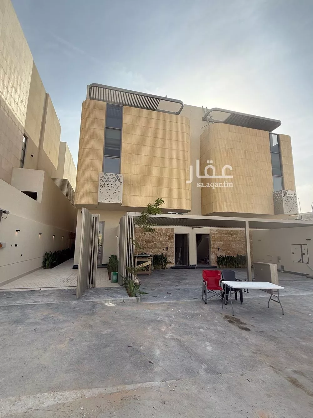 دور 3 غرف في النرجس 9