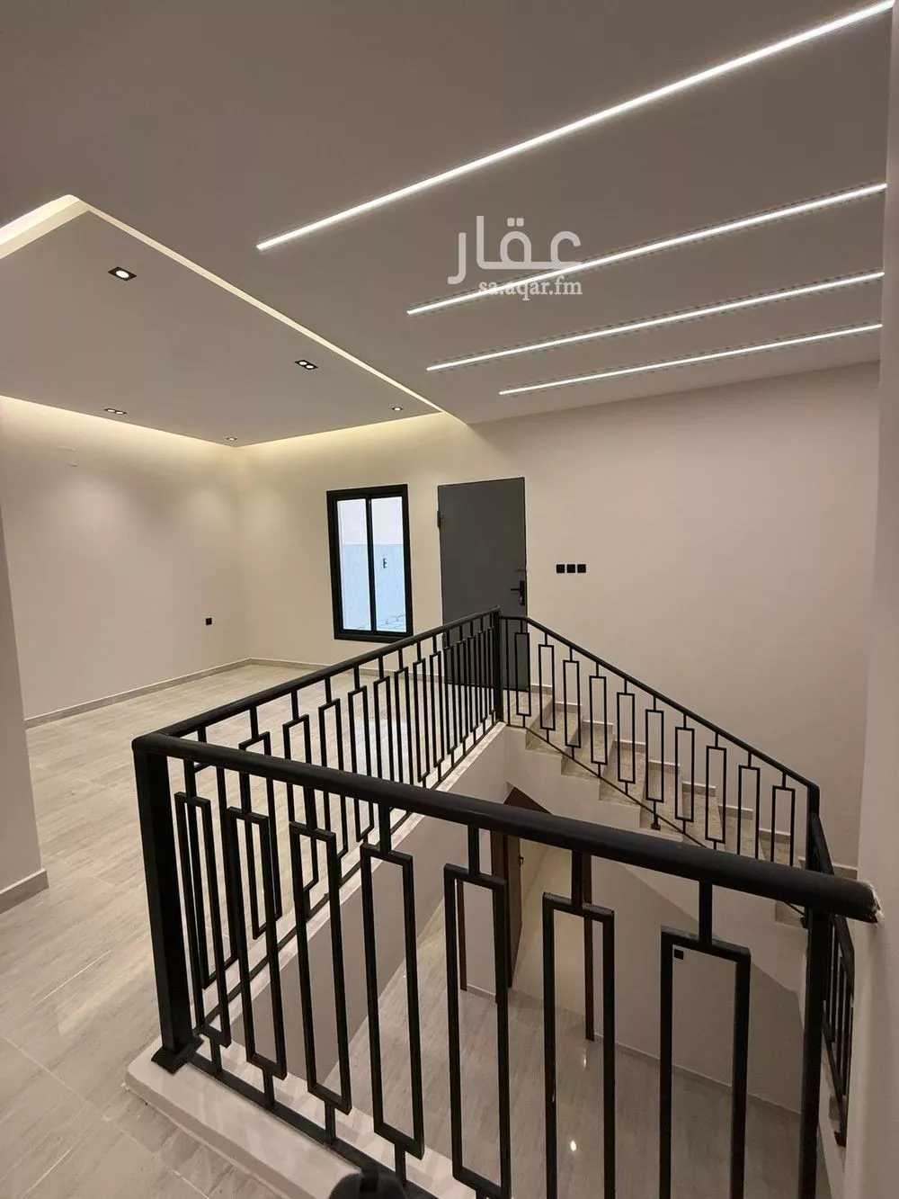 6 bedroom floor in Dahiat Namar 18