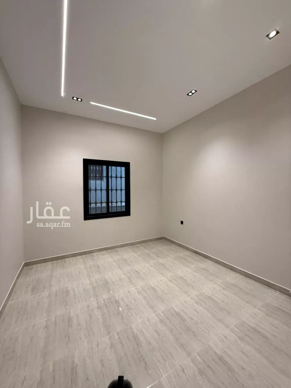 6 bedroom floor in Dahiat Namar 7