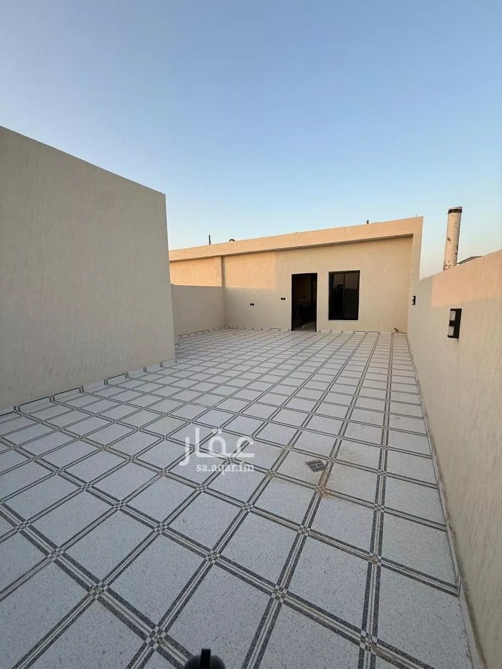 6 bedroom floor in Dahiat Namar 10
