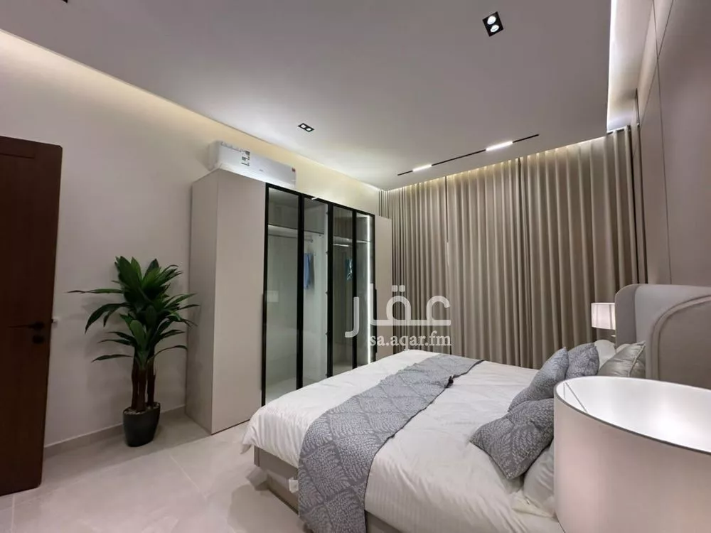 4 bedroom floor in Okaz 10