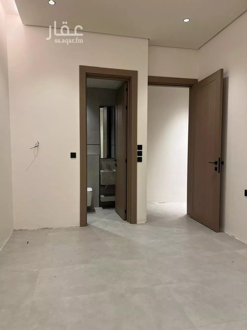 4 bedroom floor in Al Maizilah 10