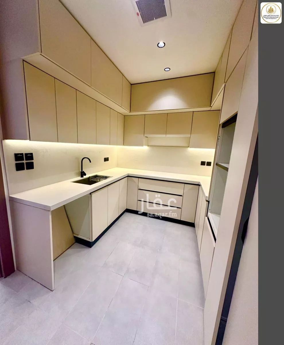 7 bedroom floor in Al Narjis 10