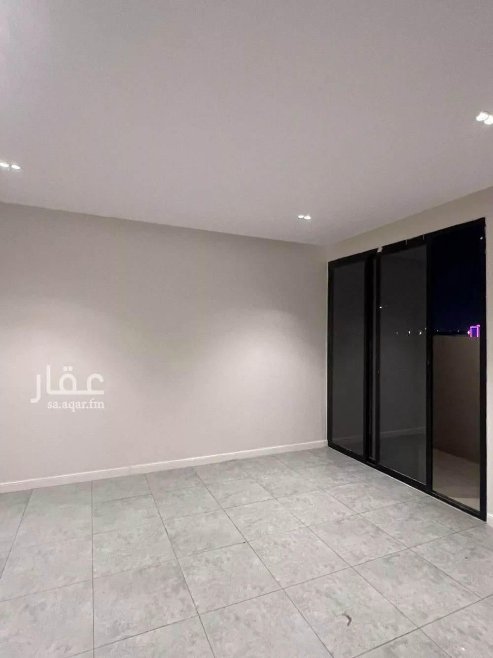 دور 7 غرف في الرمال 6