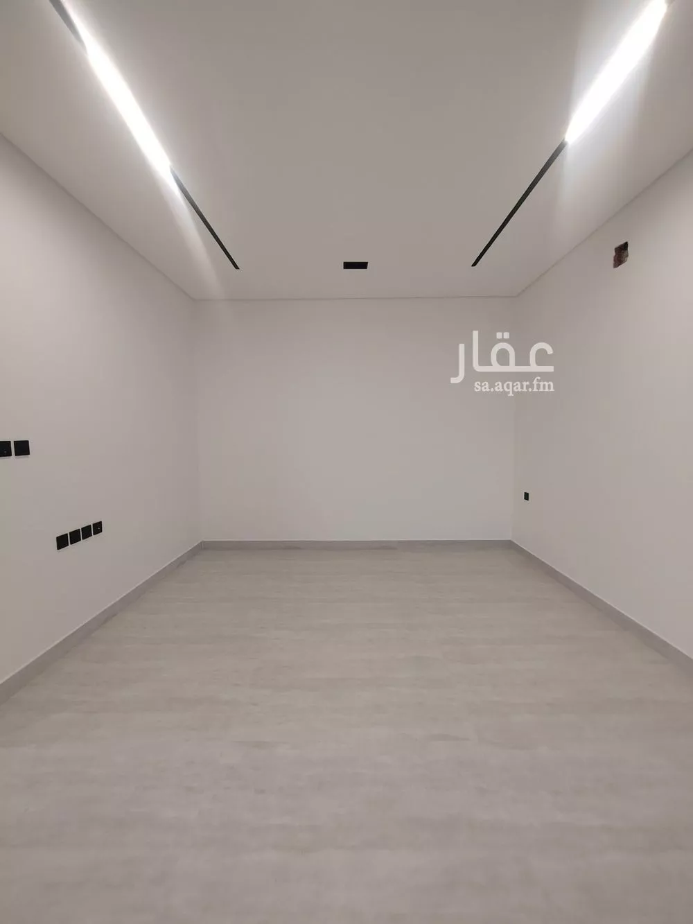 3 bedroom floor in Al Zahrah 5