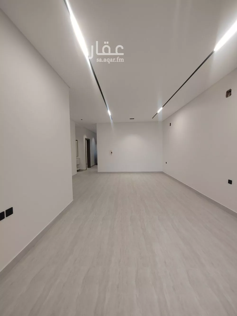 3 bedroom floor in Al Zahrah 8