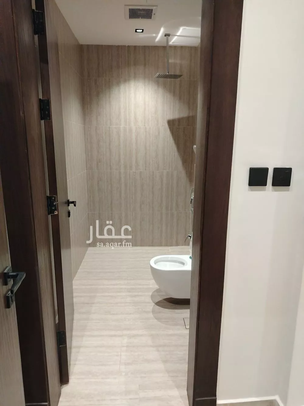 دور 4 غرف في العارض 10