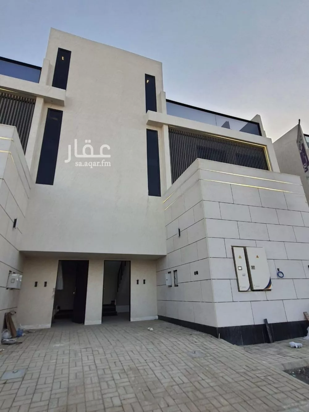 دور 4 غرف في الشرق 7