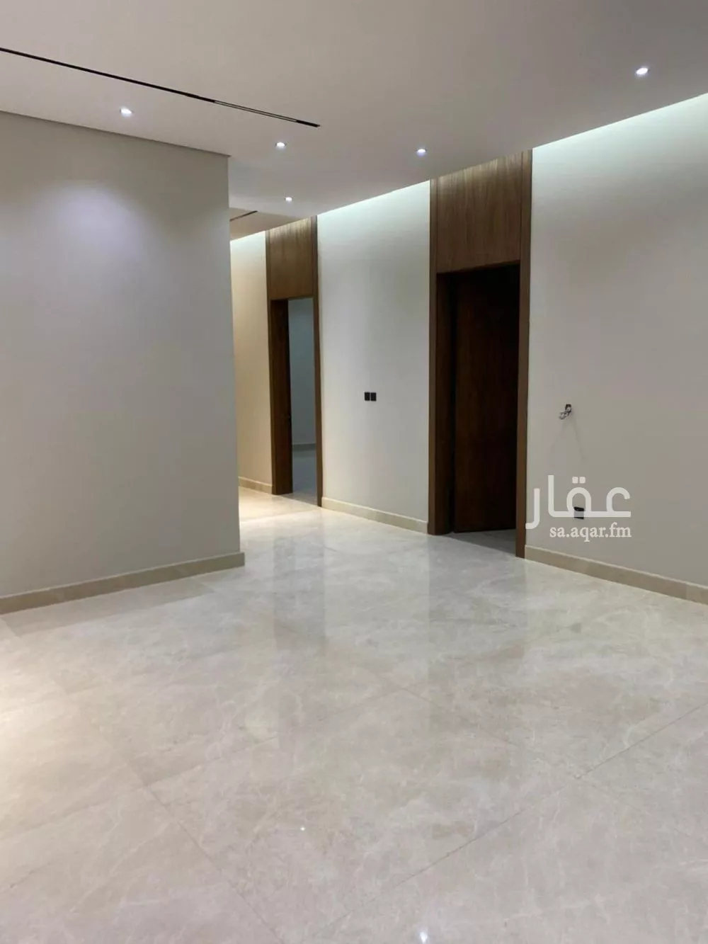 5 bedroom floor in Al Rimal 3