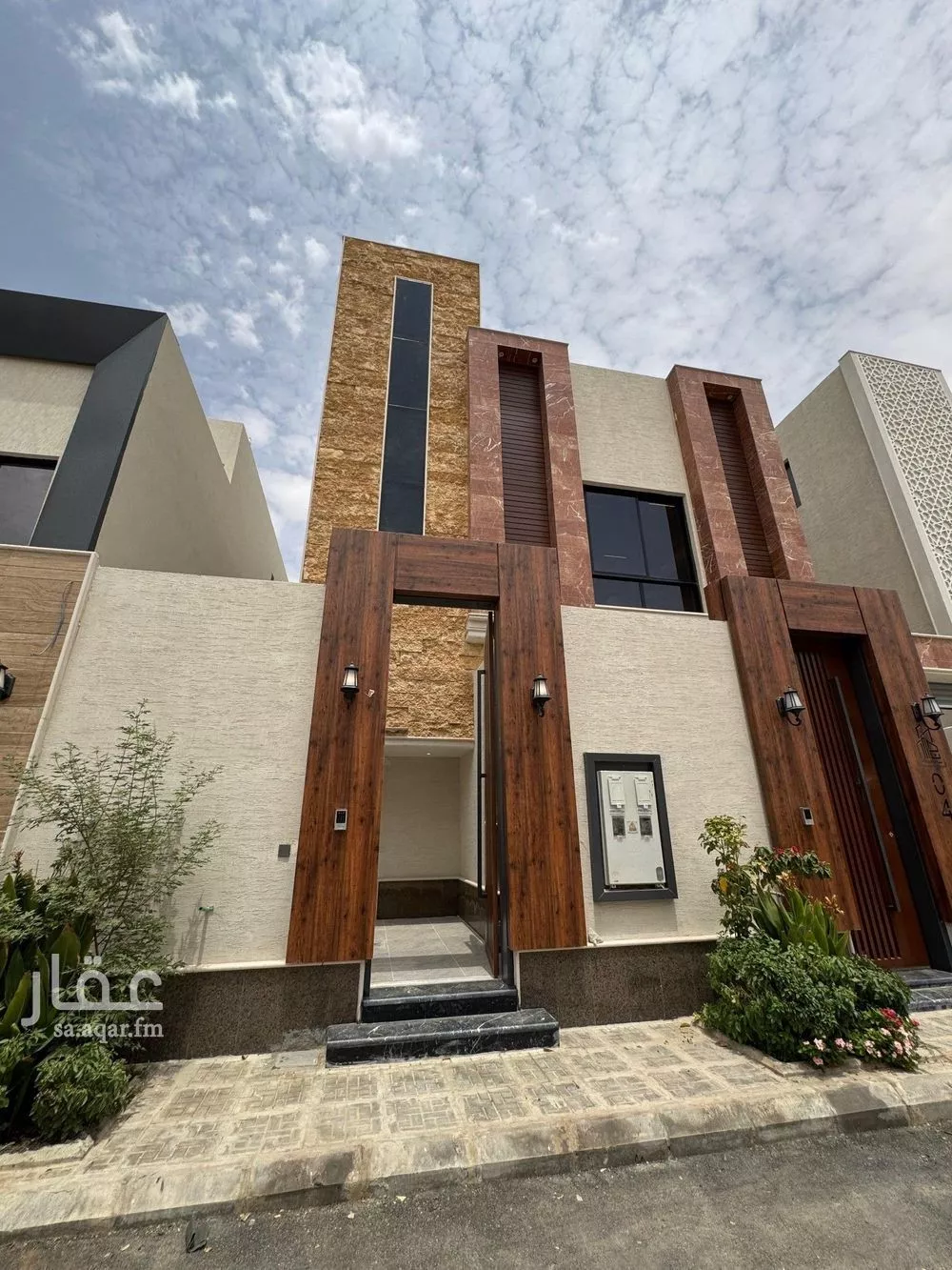5 bedroom floor in Al Rimal 19