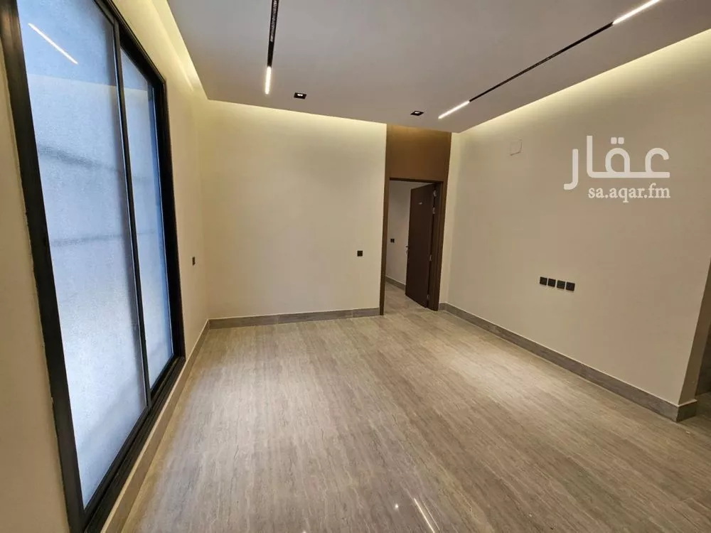 5 bedroom floor in Al Rimal 8