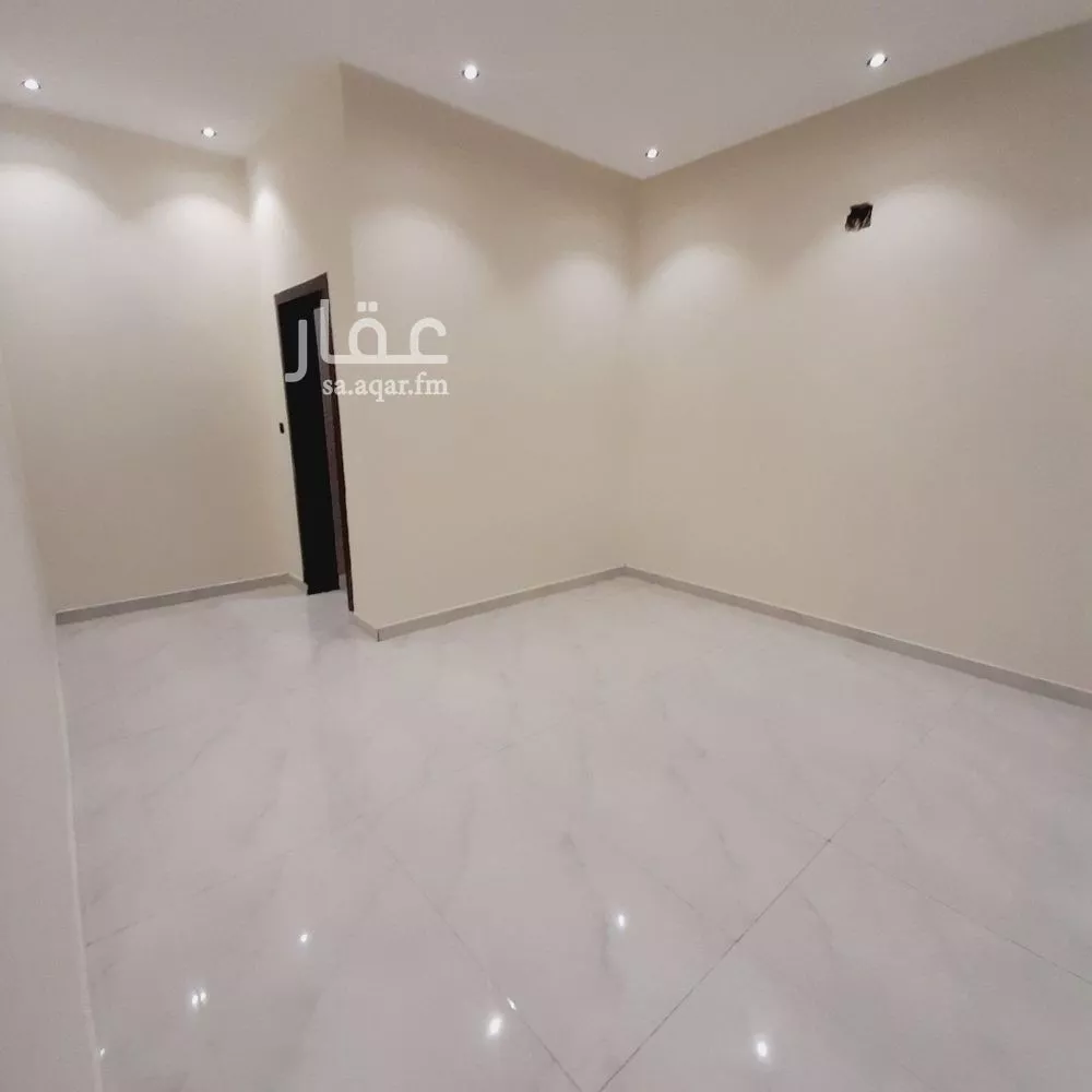 3 bedroom floor in Okaz 14
