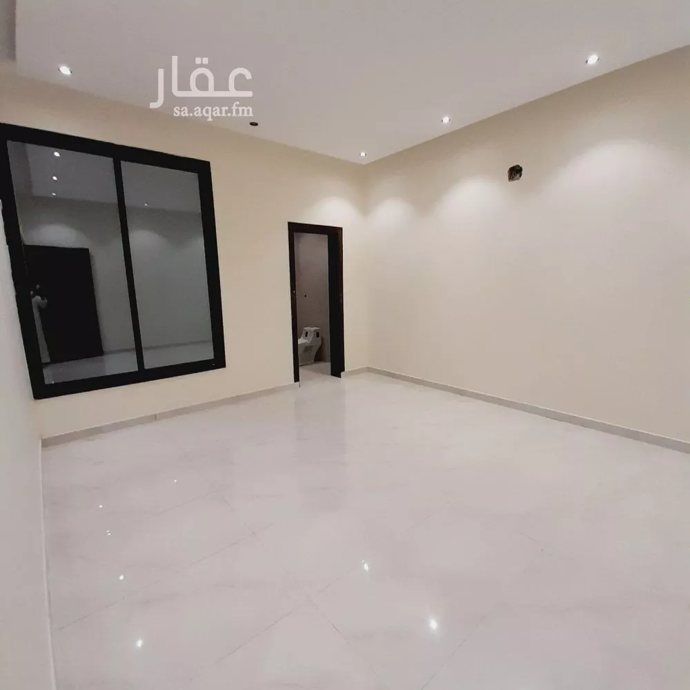 3 bedroom floor in Okaz 7