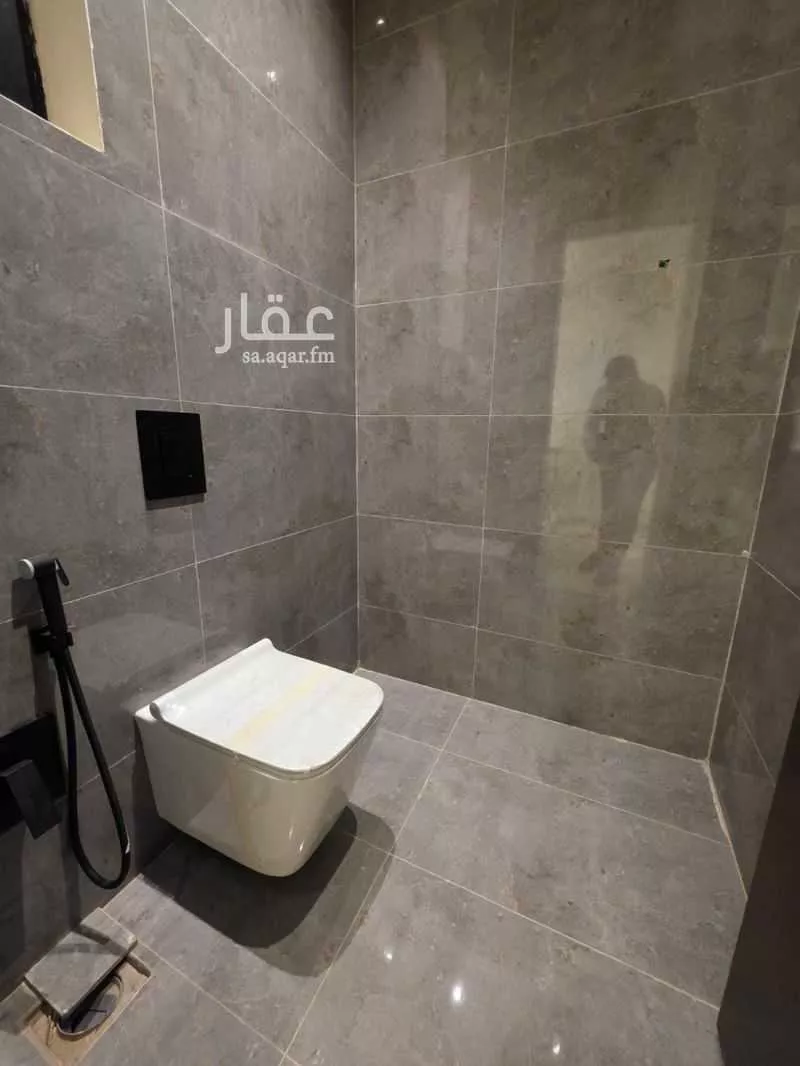 دور 6 غرف في المونسية 9