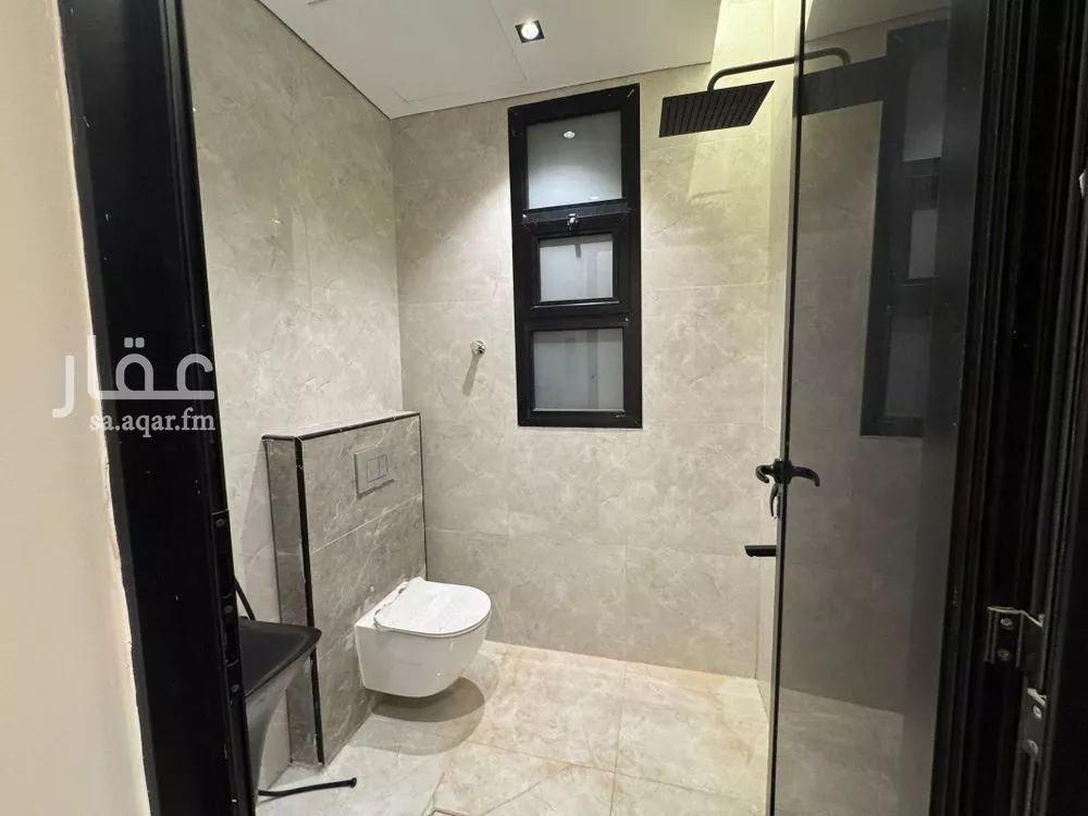 4 bedroom floor in Al Qadisiyah 4