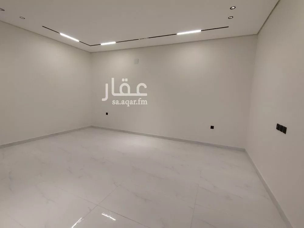 5 bedroom floor in Al Rimal 11