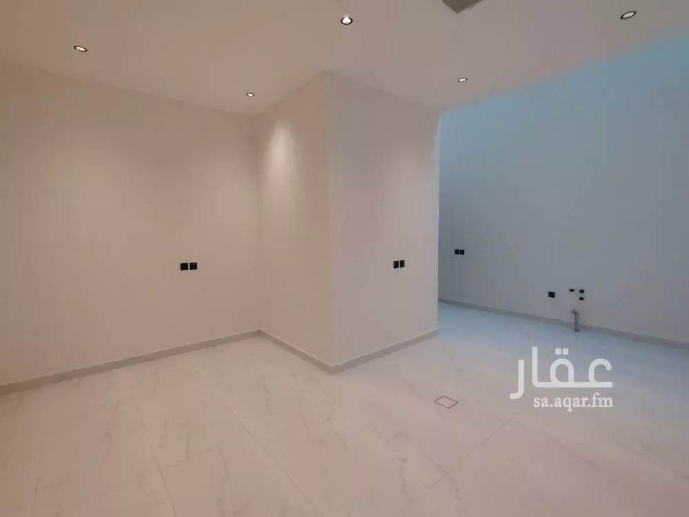 5 bedroom floor in Al Rimal 4