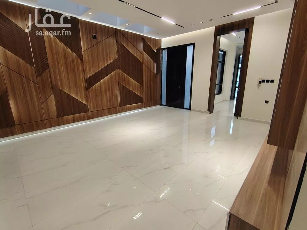 5 bedroom floor in Al Rimal 7