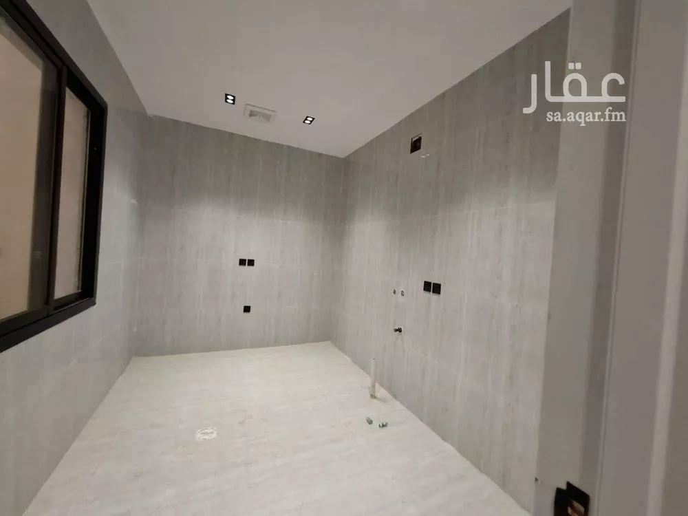 دور 5 غرف في بدر 10