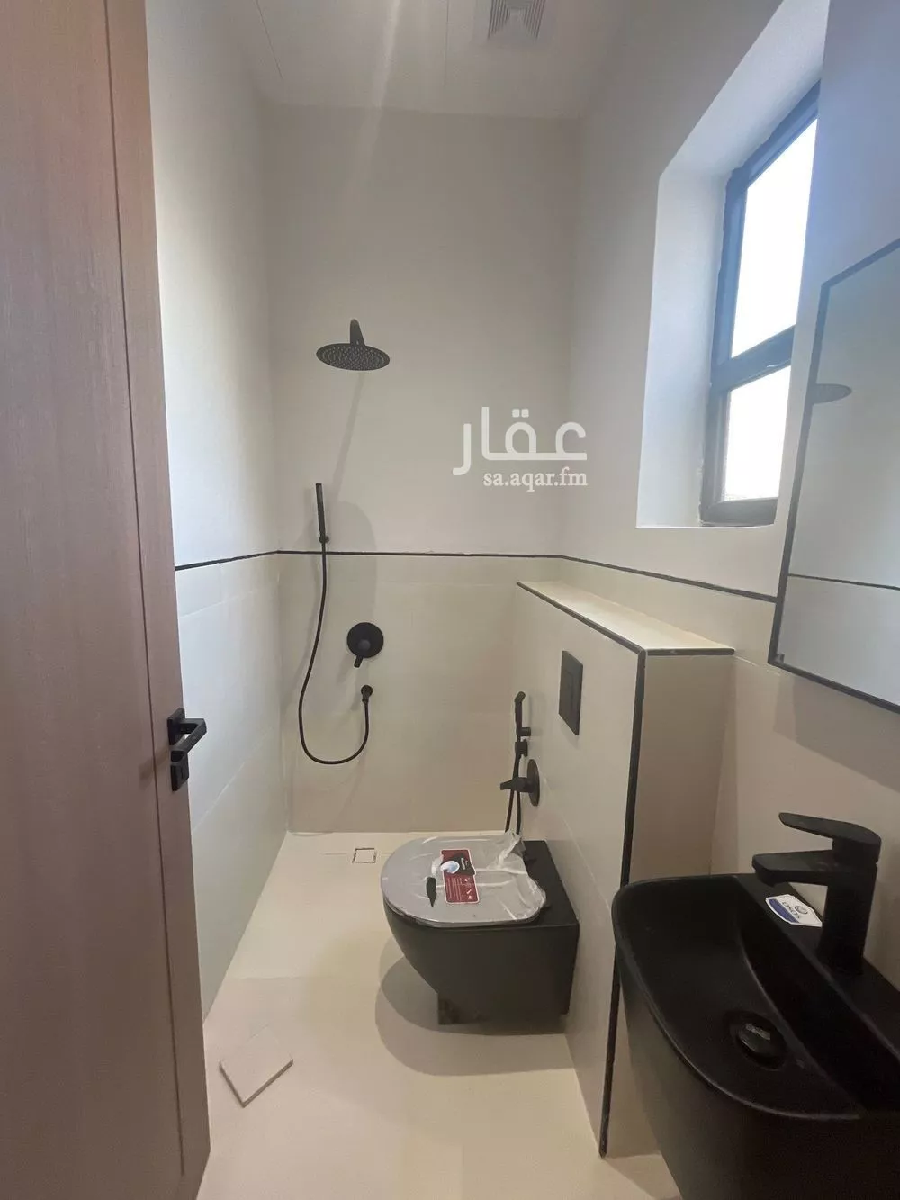 دور 4 غرف في شبرا 12