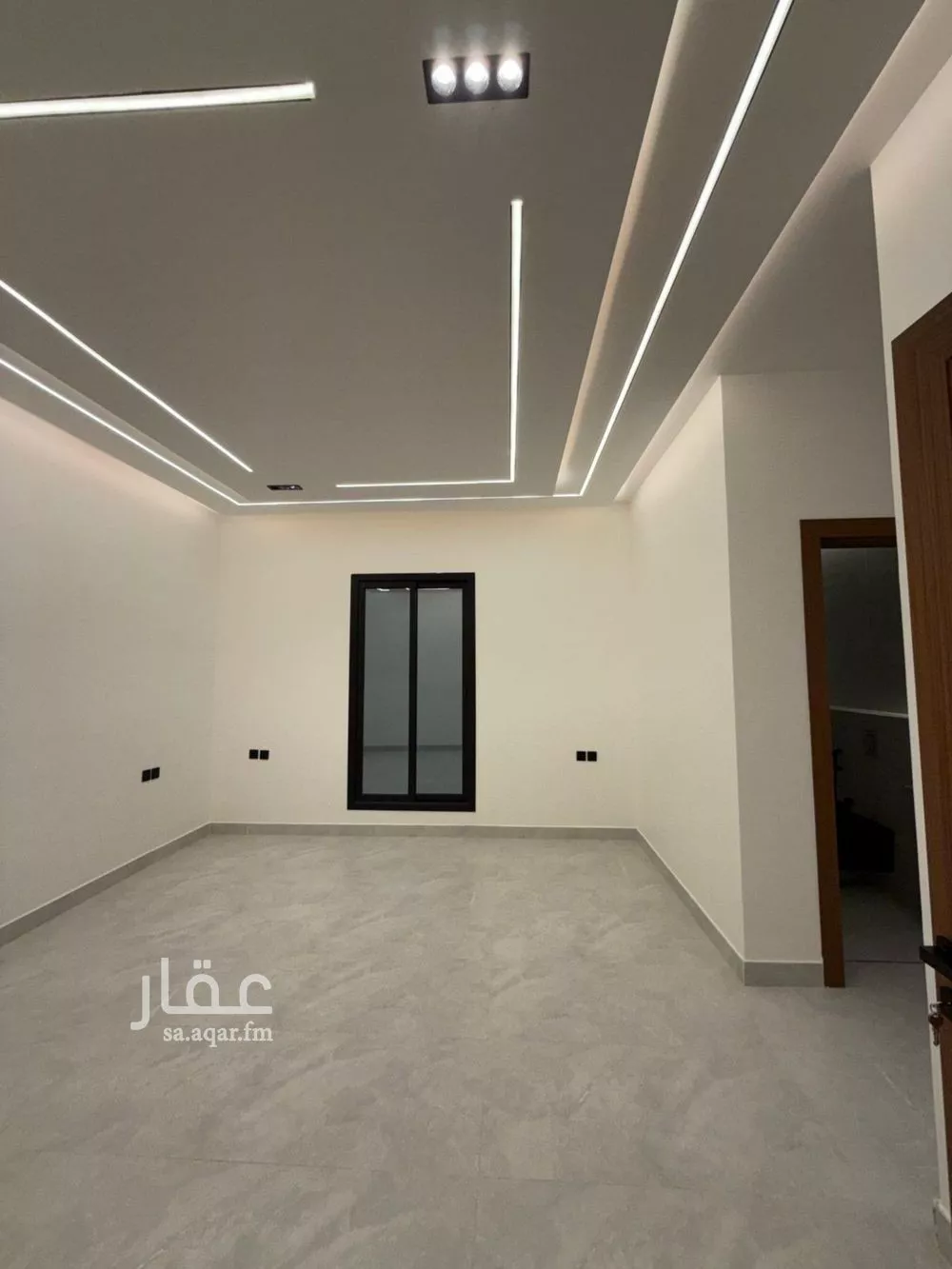 دور 3 غرف في العارض 8
