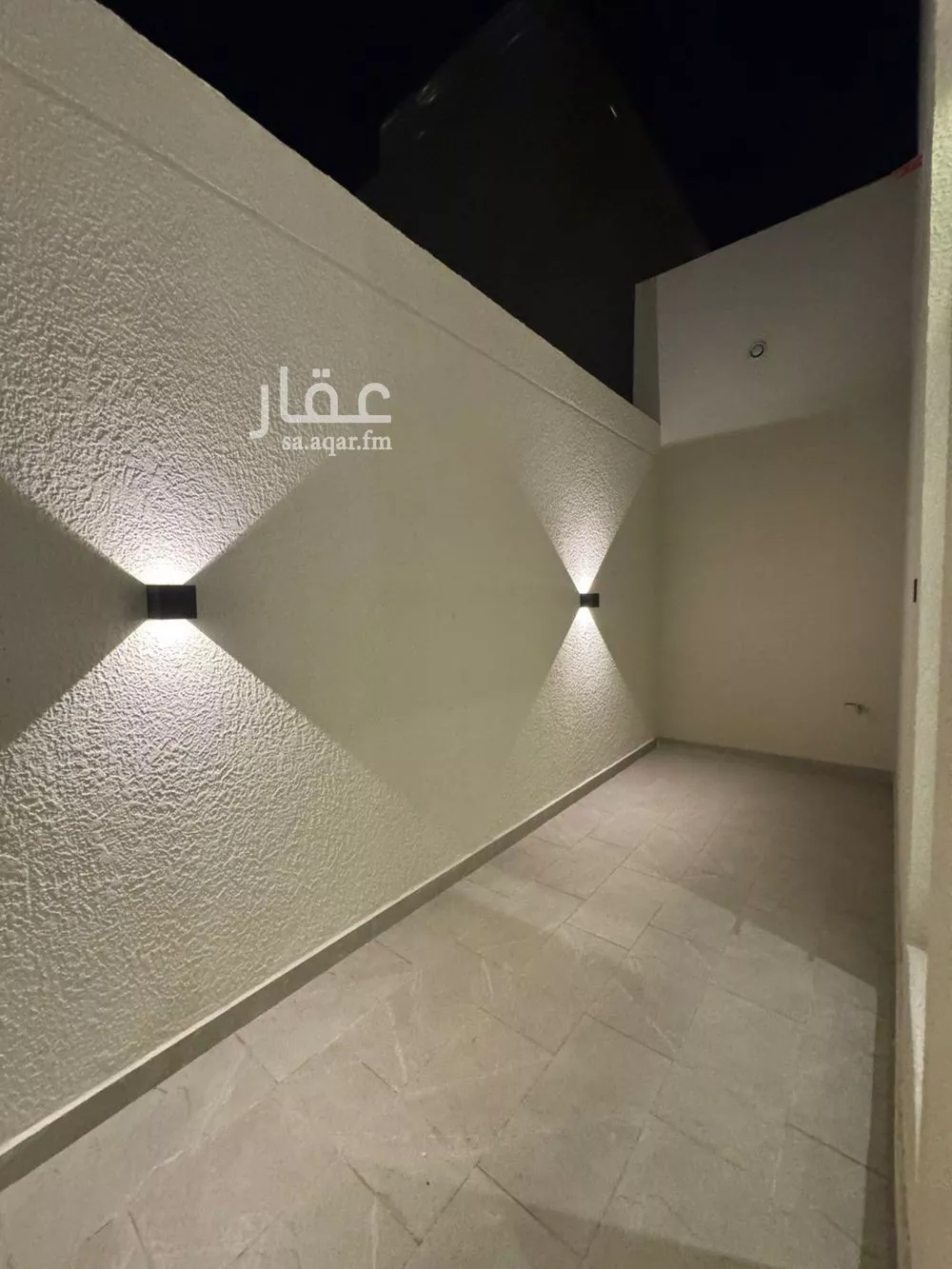 دور 4 غرف في العارض 13