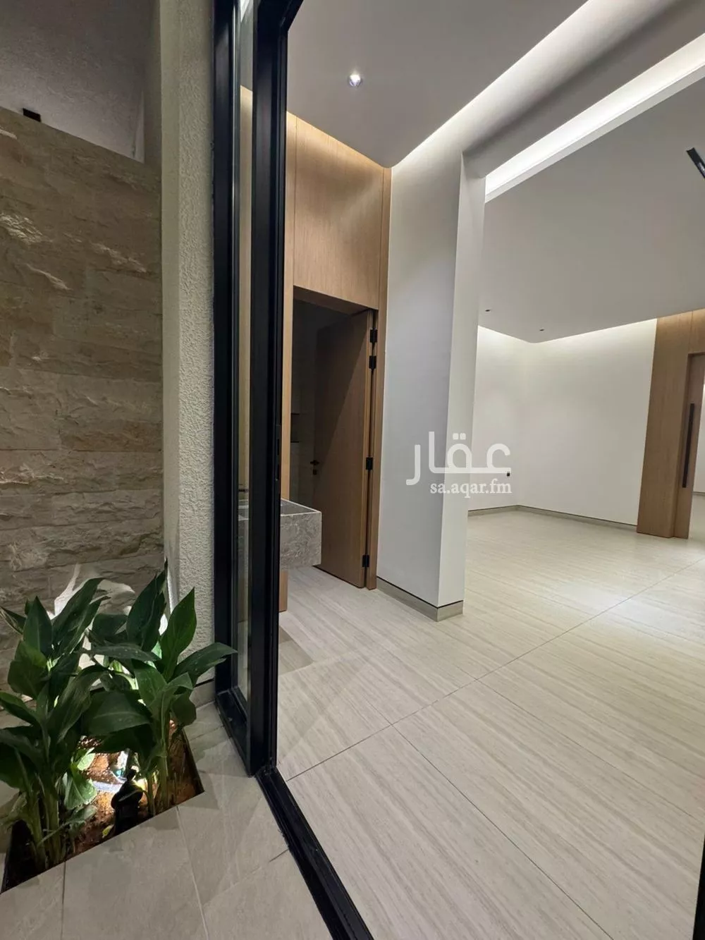 دور 4 غرف في العارض 7