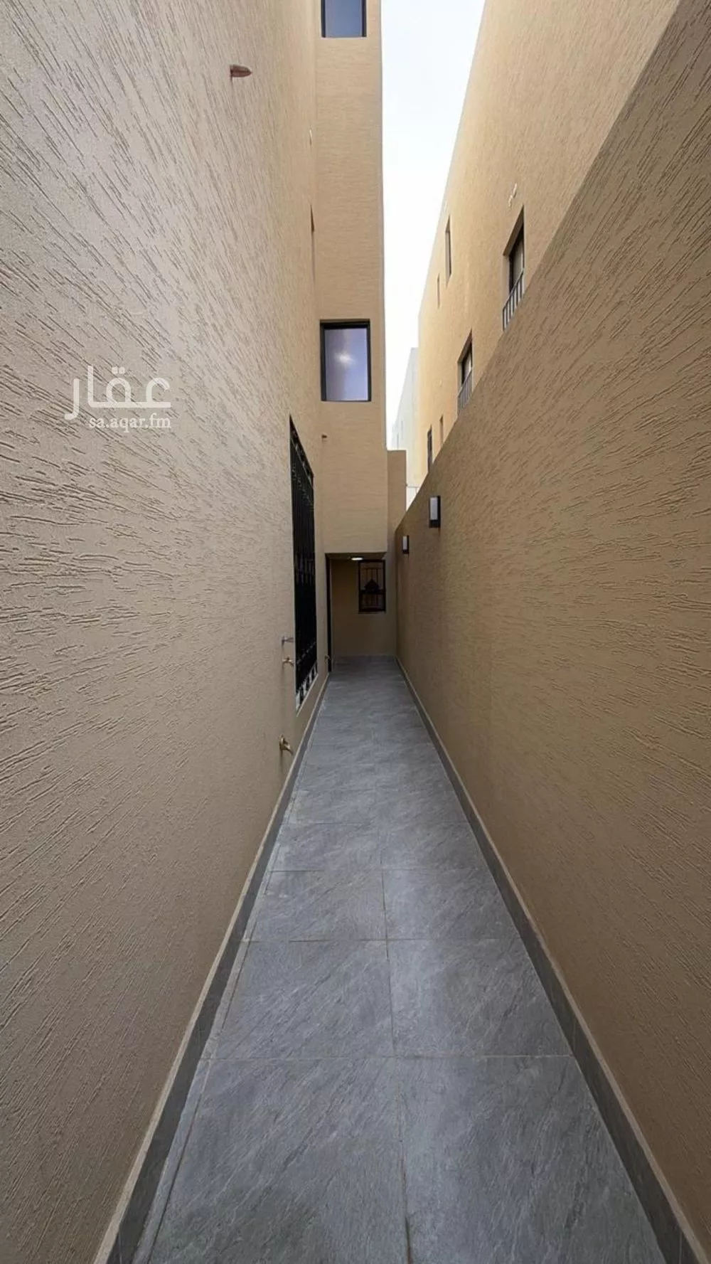 دور 5 غرف في الرمال 10