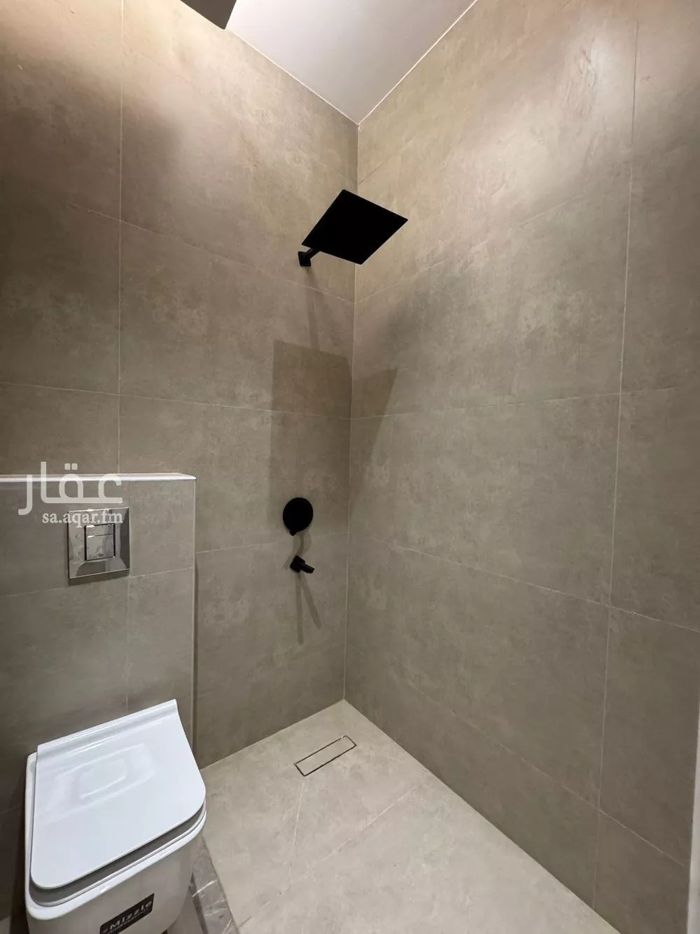 3 bedroom floor in Al Narjis 15