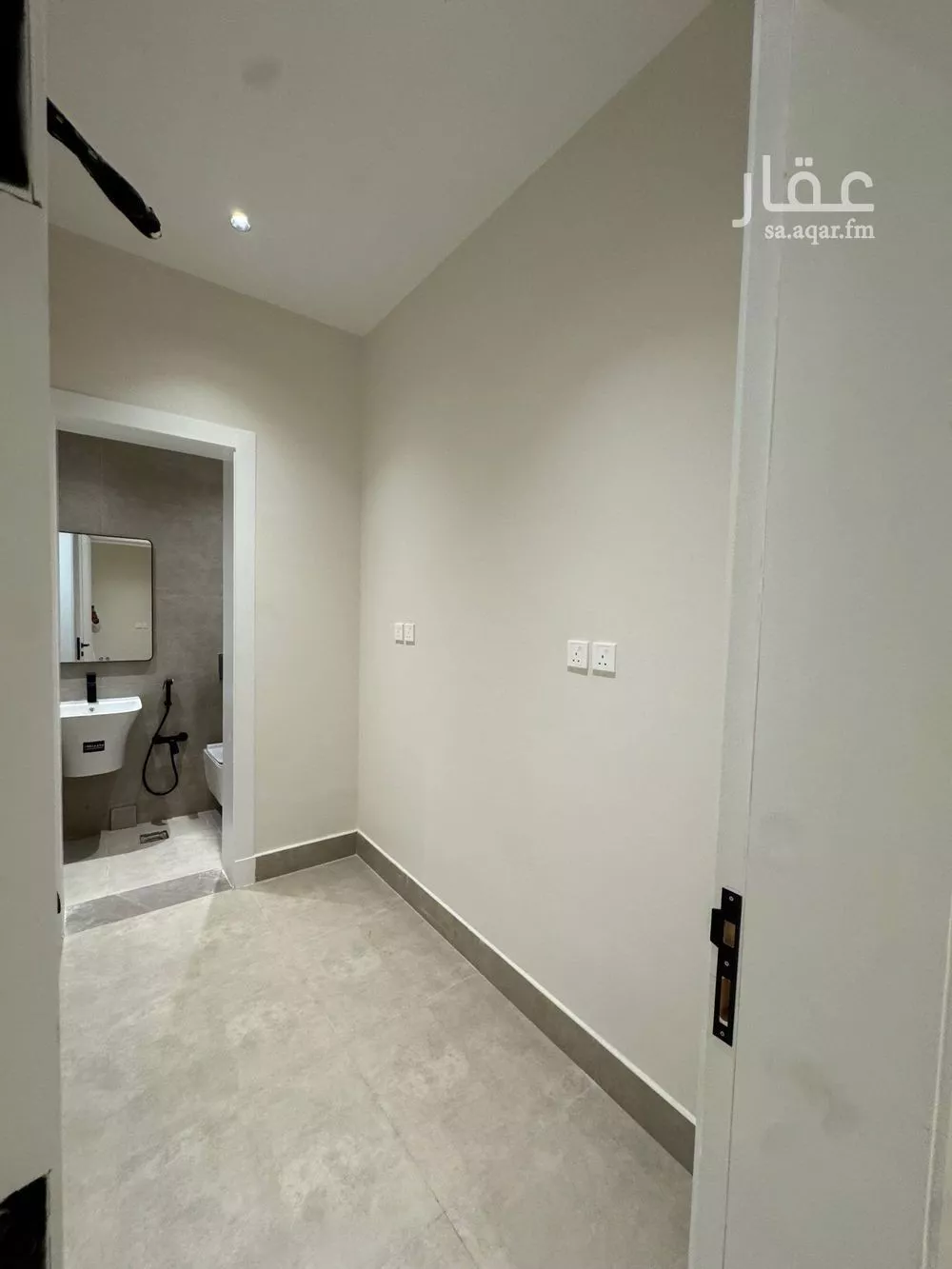 3 bedroom floor in Al Narjis 19