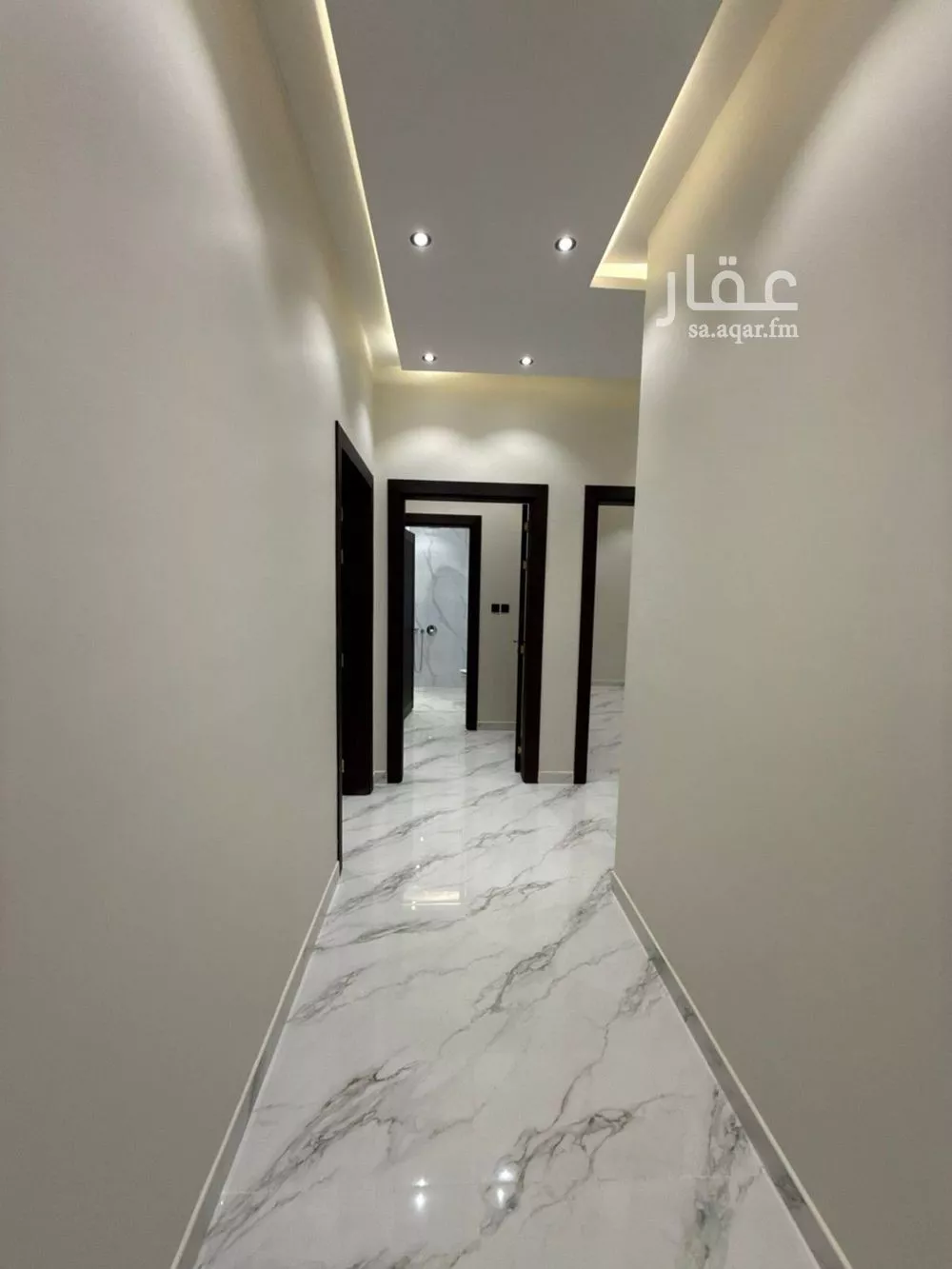 3 bedroom floor in As Suwaidi 6