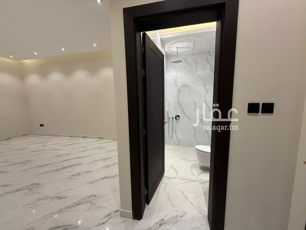 3 bedroom floor in As Suwaidi 7