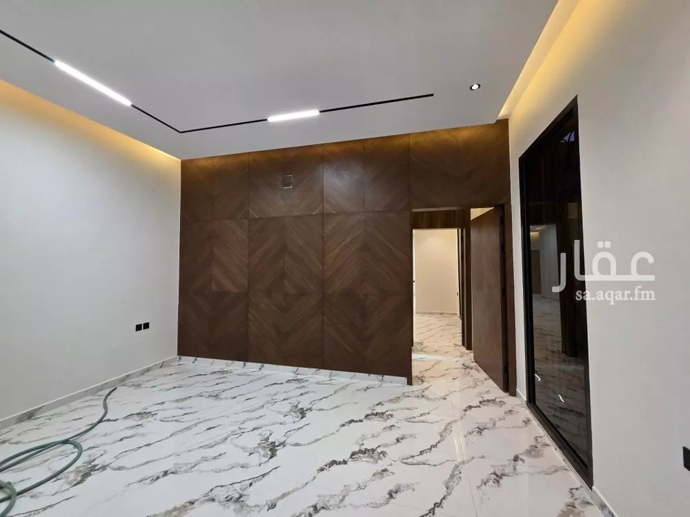 دور 6 غرف في بدر 11