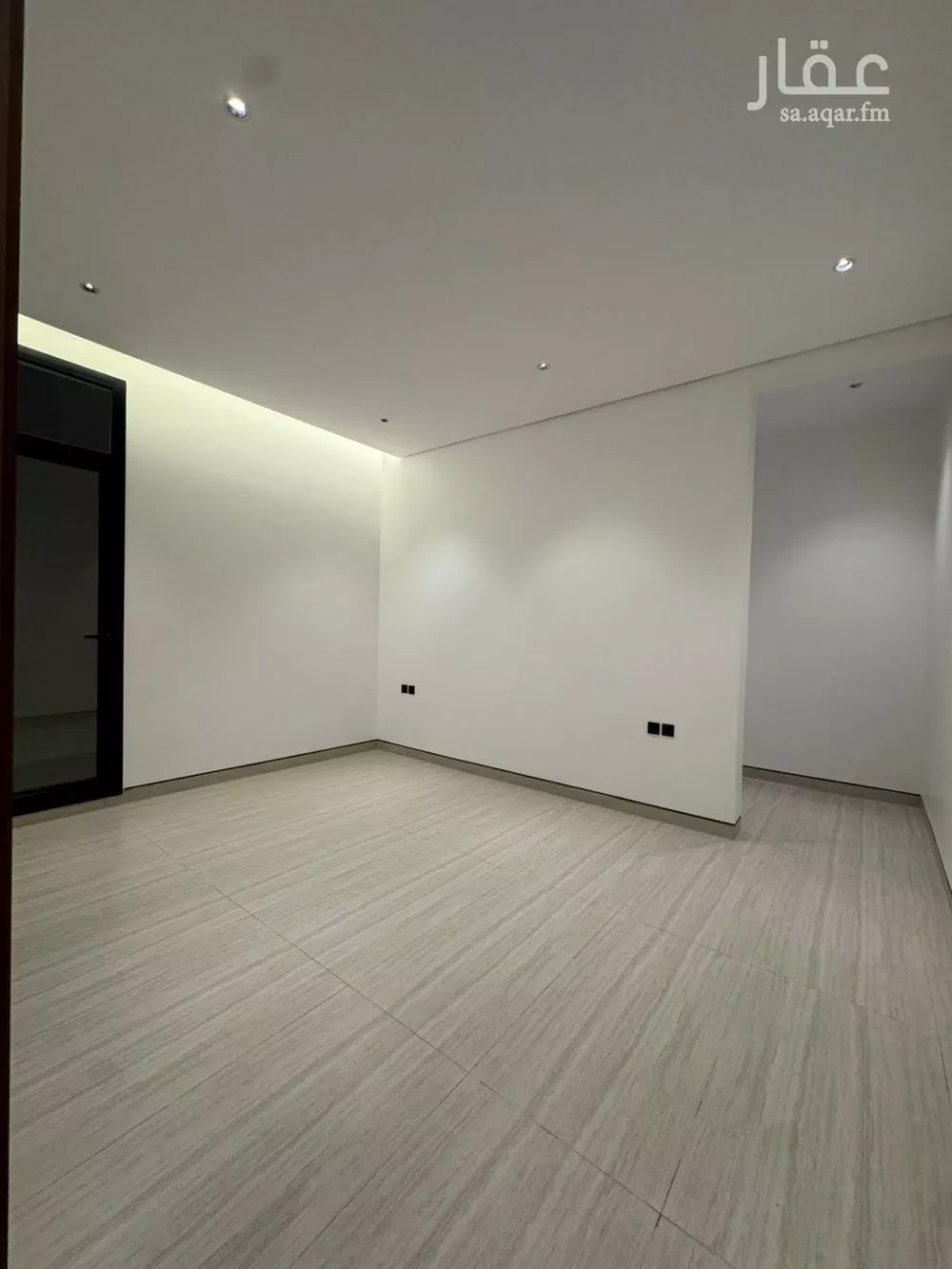 دور 4 غرف في العارض 22